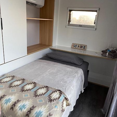 Black Canyon Campground Modern Sleeping Pods Tiny Homes Black Canyon City Exterior foto